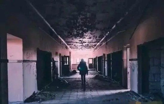 ����ձ�����14¥Ϊʲô�� ����Ů�������������¼��������