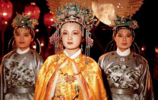 贾元春为什么被凌迟处死 贾宝玉亲姐姐贾元春之死真相