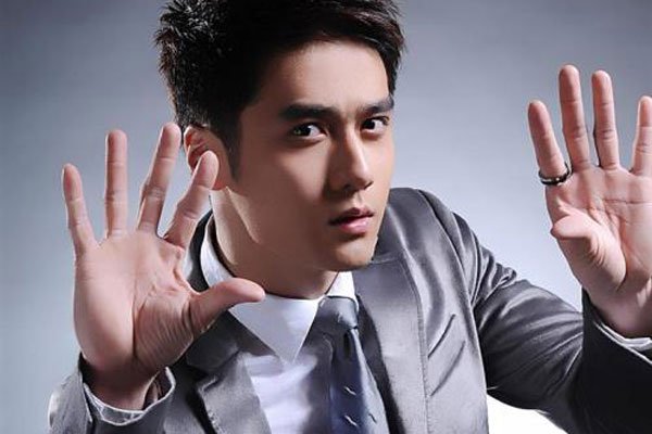 ������Ů����7p��ɶ��˼ ǰŮ�Ѻ�6���ˣ�������ұ���ʼĩ