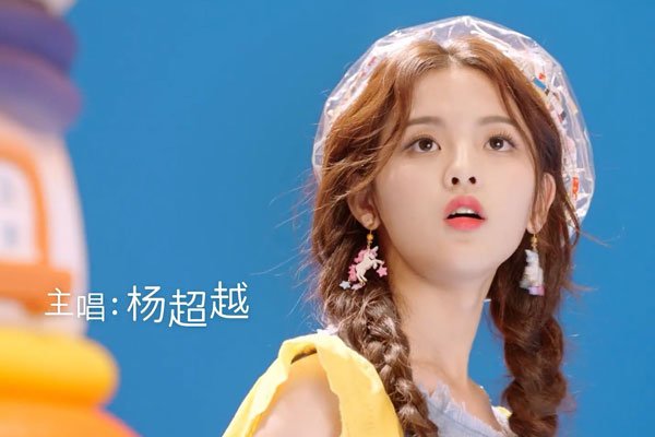 �Խ���� ����ǰ���ϣ����İ�Ƥ�Խ����ʷ