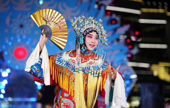 ������ĩ��ֱ�ָʲô ���еľ����нǻ���Ů��