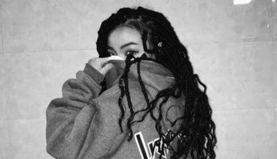 vavaë���߸������� ����Ů�����Ŵ�ȴ����ʵ��