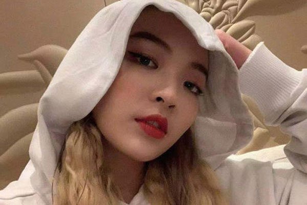 vavaΪʲô������Ȧ�ô �������Ѷࣺ�й�������vava��˭˯��