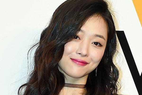 ��ѩ��ͽ������ݵ�real��Ϸ���� Ů����߶ȳ������ĺܺ�