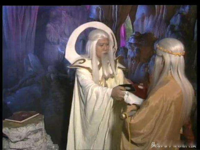 ����۾��ֱ�������λ���� ��λ�����Ĳ��۾���˭