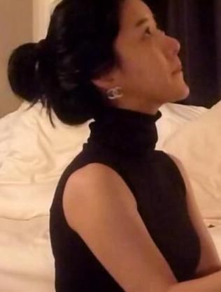 ��������Ȧ�����¼���ʲô ����һ����Ů�Ǳ�Ǳ��ĺֲܿ�