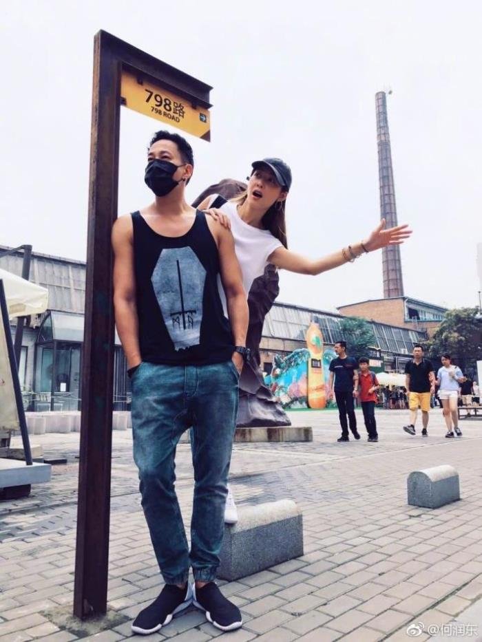 ���󶫸������ϼ�� С8�������֊�ϣ���ĺ���