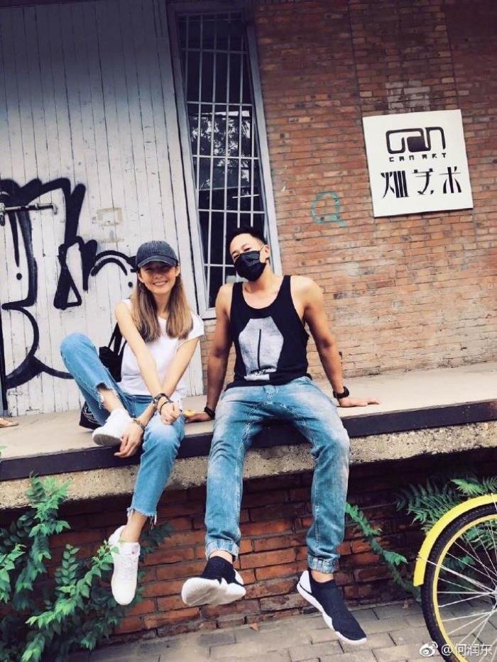 ���󶫸������ϼ�� С8�������֊�ϣ���ĺ���