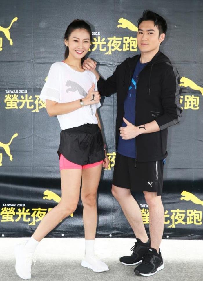 ���󶫸������ϼ�� С8�������֊�ϣ���ĺ���