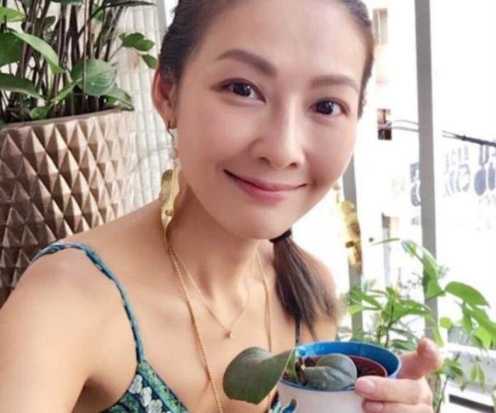 ���󶫸������ϼ�� С8�������֊�ϣ���ĺ���