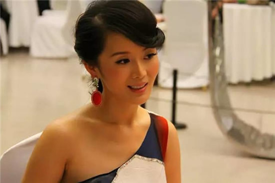 ����Ů����Ư����19����Ӱ ʮ��19������r�����Ƶ�Ӱ