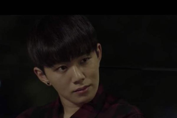 �����ų��ݹ������µ�Ӱ �������������չʾ������