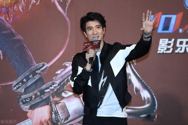 王力宏是怎么塌房的呢 被全网封退出娱乐圈突然不火了