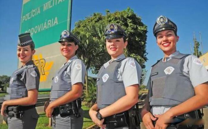 �����˾�gdp���й��� �˿ں������������ͨ�˹���ˮƽ����