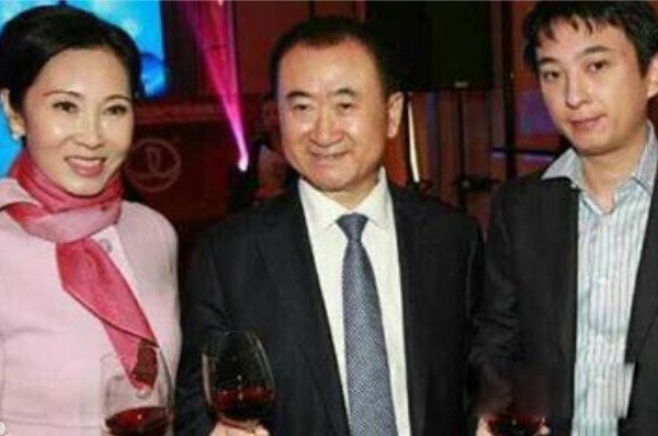 �����ļ��� ������̫̫�����ĸ������ϼ��