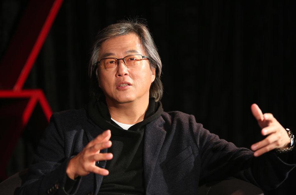 ��ΰ�ҵĸ������ϼ��ͼƬ ���ӽ̸�����ΰ����̨��ʲô��λ