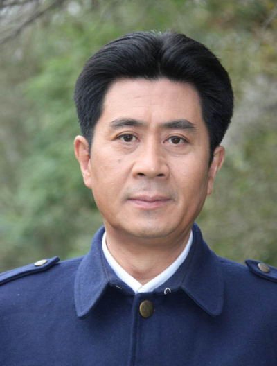 ��������һ��������Ƭ �������ӣ��������ڶ�����������