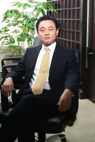 �ƹ�ԣ��˭���ؽ�ȥ�� ����ԭ�򣺻ƹ�ԣ�����ǵ�˭�ű�Ū��ȥ