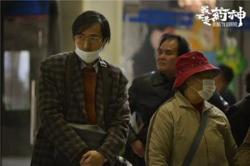 ���µ�Ӱ����ʵ�¼��� ԭ����Ӣ�����°�����ʵŮ����ô����