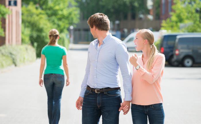 �Ϲ�������,�ҹ������Լ�����Ŀ� �ɷ�������������ȷ�Ĵ�������