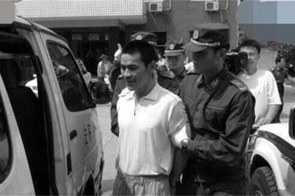 ��������ү�ļ��� ��ռŮ�����������������Ů����