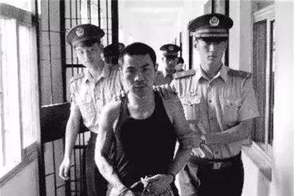 东北乔四爷的简历 霸占女人名单:与乔四相关女明星