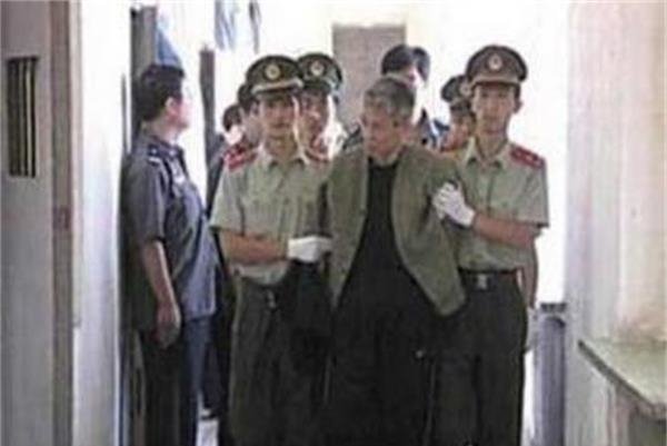 东北乔四爷的简历 霸占女人名单:与乔四相关女明星