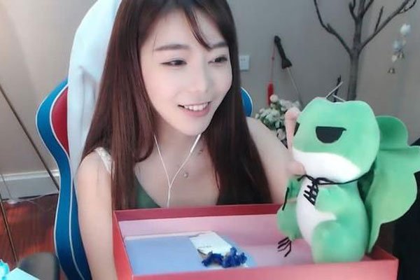 ���ɶ�3��25����Ƶ��һѪ ��Ϸ������һѪ�¼�����ע