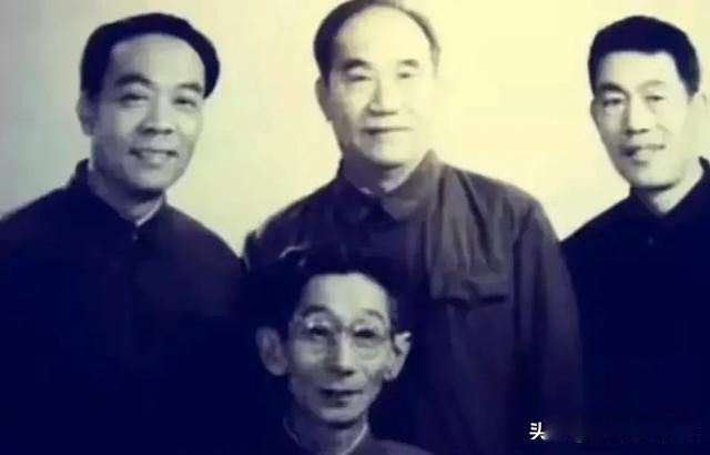 ����������ʵ�� ���ٻ����ӣ�����Ϊɶ�з빮��ү