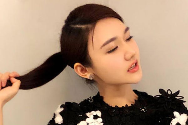 Ů����������ĸ������ϼ�� ��Ϣ���ٴ�����Ʒ����Щ