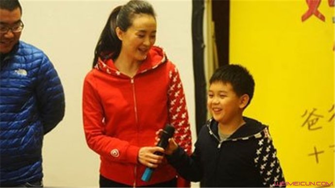 王志才前妻张露简历 王艳老公王志才和第一任妻子为何离婚