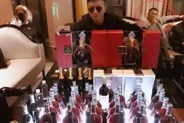 ��å������ʵ������ʲô �ǳ���Ǯ�Ǵ�����Ķ���