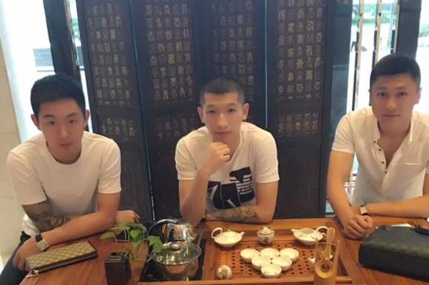 ʯ��ׯ���ڱ����̼��� Ϊʲô��ȥ�����ڸ��˼��