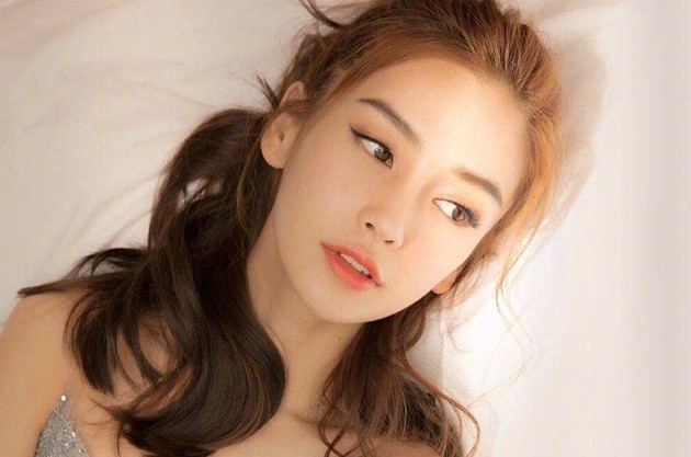 ���ӵ�������˭ ��ĸ����������ʥ���Ϲ����ӵļ���