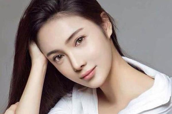 杨旭文和任娇真相事件来龙去脉 任娇为什么掉下楼?任娇怎么掉下去的