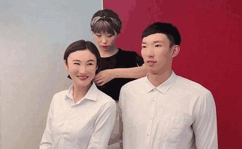 �����������������������ϼ�� Ӣ����飺���������6����֤