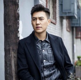 �������ŵ�����˭ ����Ա����������Ѹ��˼���