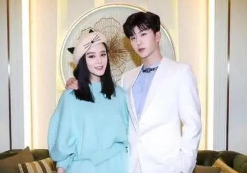 ������19����ʧһ������ةة ��ܣ���ةة�ͷ�������һ��ĸ����