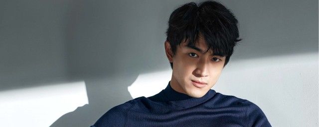 �ָ���Ů����˭ ��λŮ����һ����