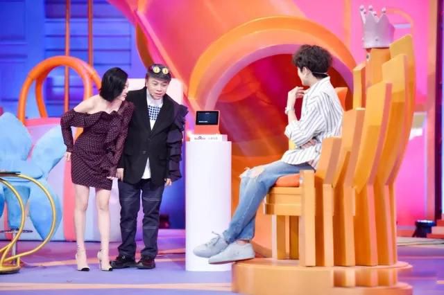 �ָ���Ů����˭ ��λŮ����һ����