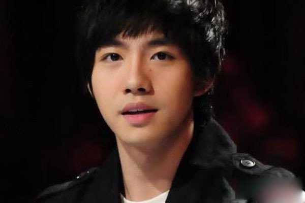 �������selina�����¼����� һ����Ϸ�Ļ����¼�������