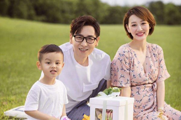 �������ĸ������ϼ�� ����õĹ�ϵ�����������Ϲ���˭