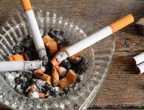 �̻Ҹ�Ҫ��Ҫ��ˮ ����ԭ��Ϊʲô�̻Ҹײ��ܵ�ˮ��ʲô��˼