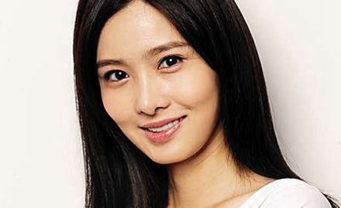 ������¼��е�ͼƬ �����ҽ𹳺ͺ�������ʲô��˼