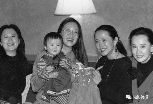 �����������Ϲ���˭ ����Ů����������������˭