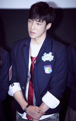 �����������ϼ�ͼƬ һֱ�������ݣ����������������Щ