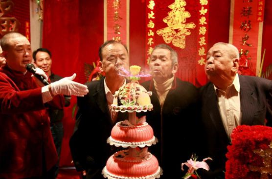 �����ٶ�������� ��Ů�������ǹ����껹������