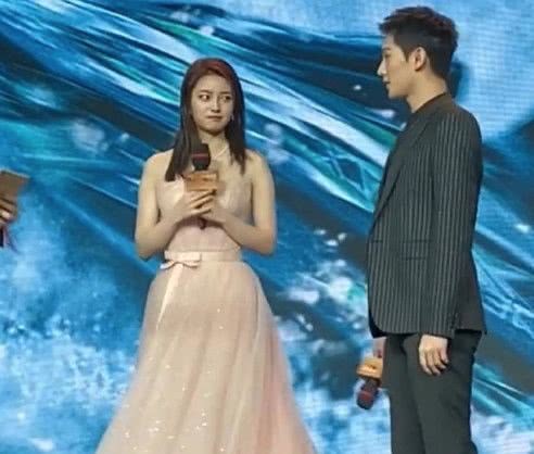 ����������ǣ�ֹ�� ����ʵ������������������Ů������