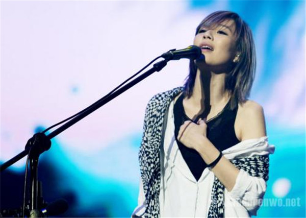 张悬为什么叫安溥 抨击和吐槽:张悬事件到底发生了什么