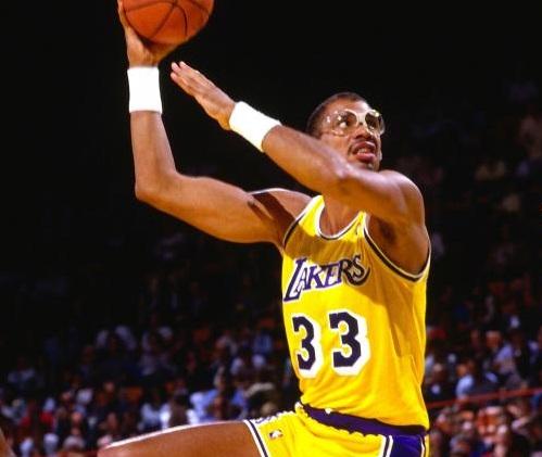 �ְͶ�����С����ʲô��ϵ ϲ��������ʦͽ��ϵ